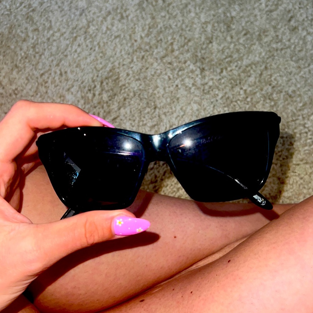 Authentic Women’s Oakley Sunnies